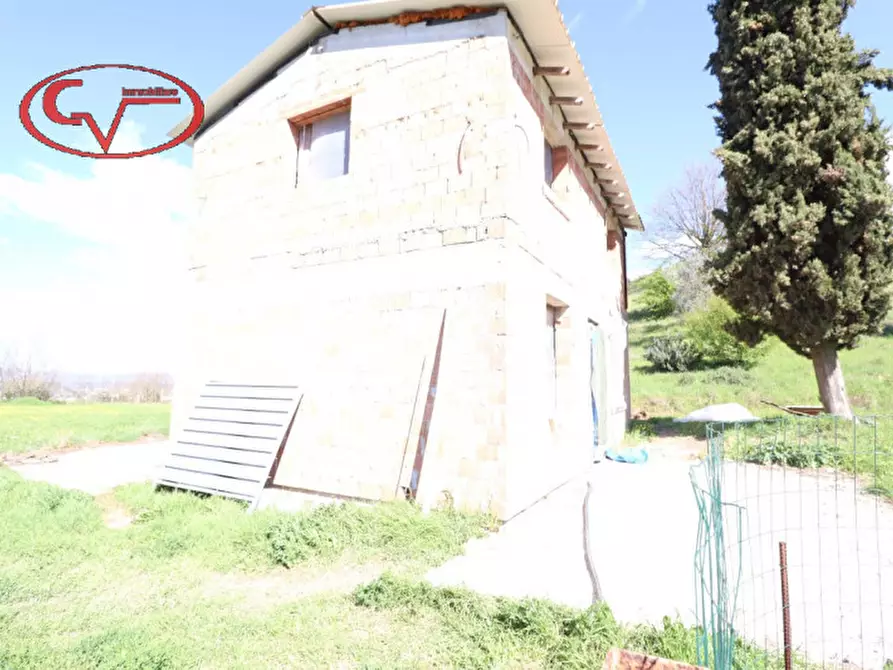 Immagine 6 di Casa indipendente in vendita  in levane a Montevarchi