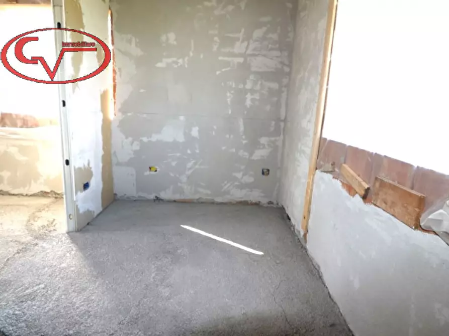 Immagine 9 di Casa indipendente in vendita  in levane a Montevarchi