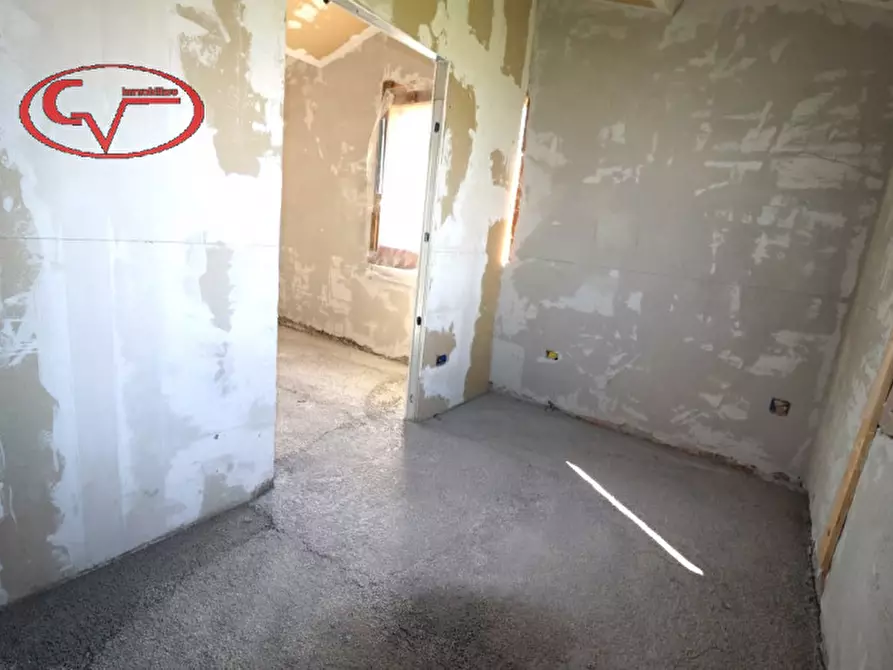 Immagine 10 di Casa indipendente in vendita  in levane a Montevarchi