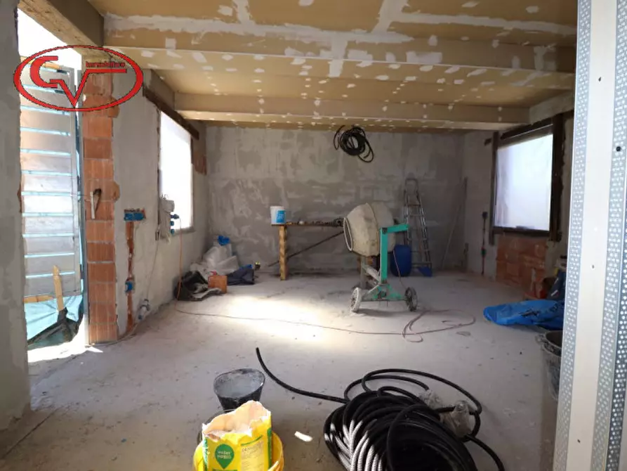 Immagine 17 di Casa indipendente in vendita  in levane a Montevarchi
