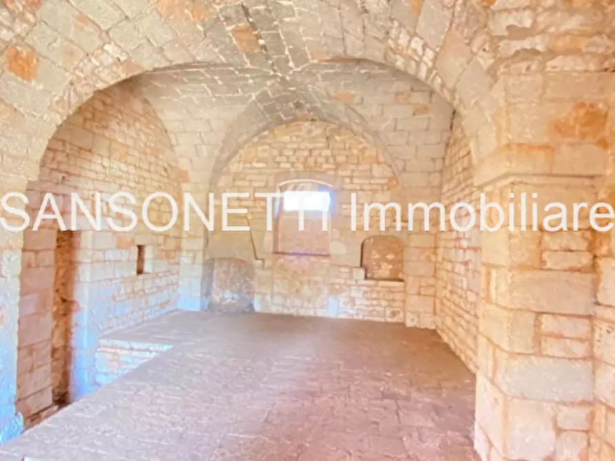 Immagine 44 di Rustico / casale in vendita  a Ostuni