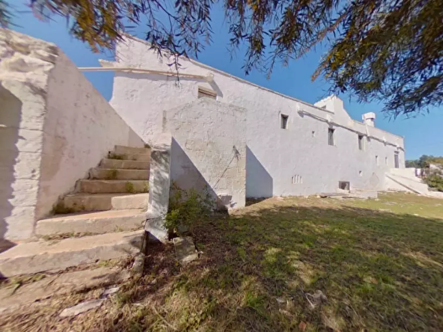 Immagine 62 di Rustico / casale in vendita  a Ostuni