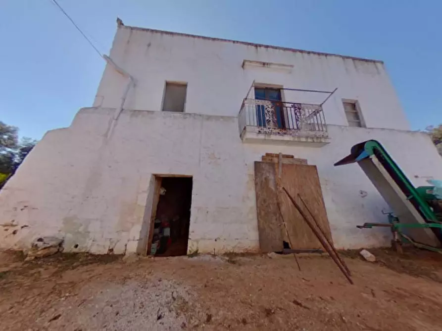 Immagine 65 di Rustico / casale in vendita  a Ostuni