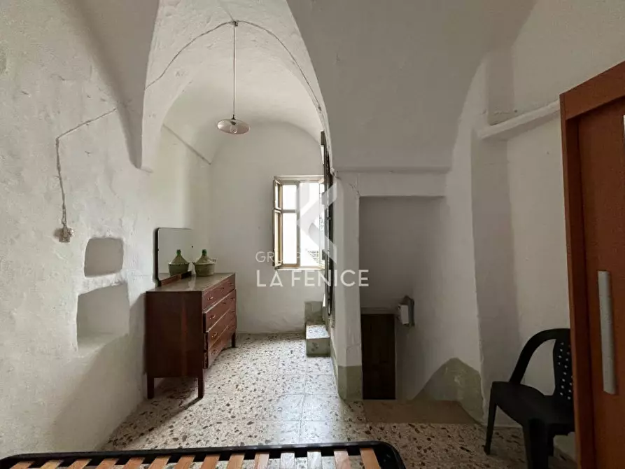 Immagine 28 di Casa indipendente in vendita  in via salvator rosa,4 a Martina Franca