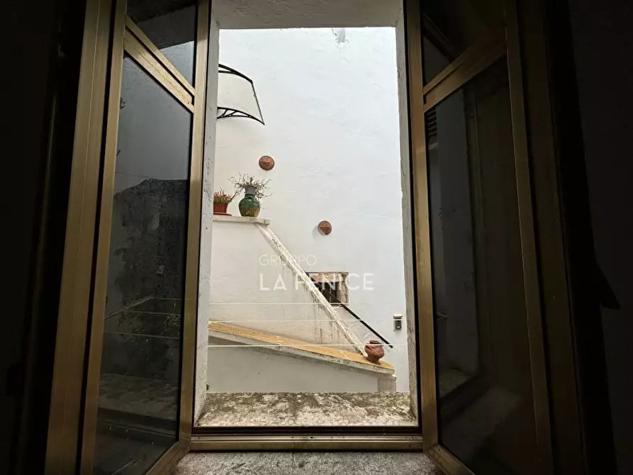 Immagine 31 di Casa indipendente in vendita  in via salvator rosa,4 a Martina Franca