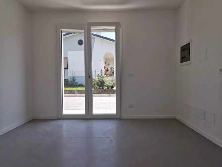 Immagine 8 di Casa indipendente in vendita  in Via Gradisca a Cordenons