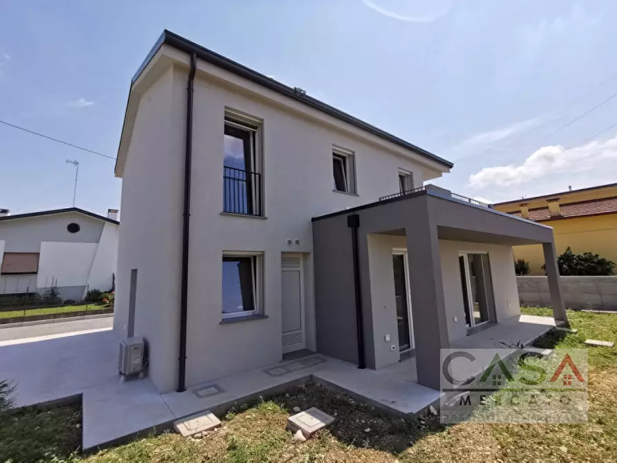 Immagine 22 di Casa indipendente in vendita  in Via Gradisca a Cordenons