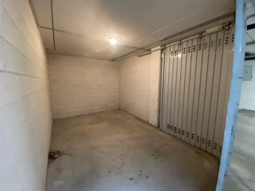 Immagine 9 di Garage in vendita  in Via Lazio a Rubano