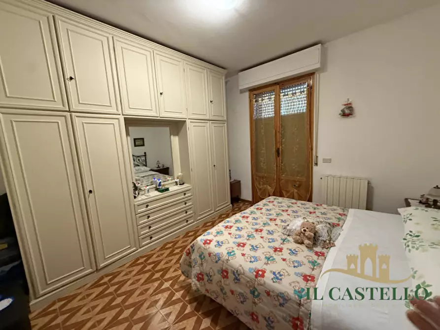 Immagine 6 di Appartamento in vendita  in Via Silvio Pellico a Castiglione Del Lago