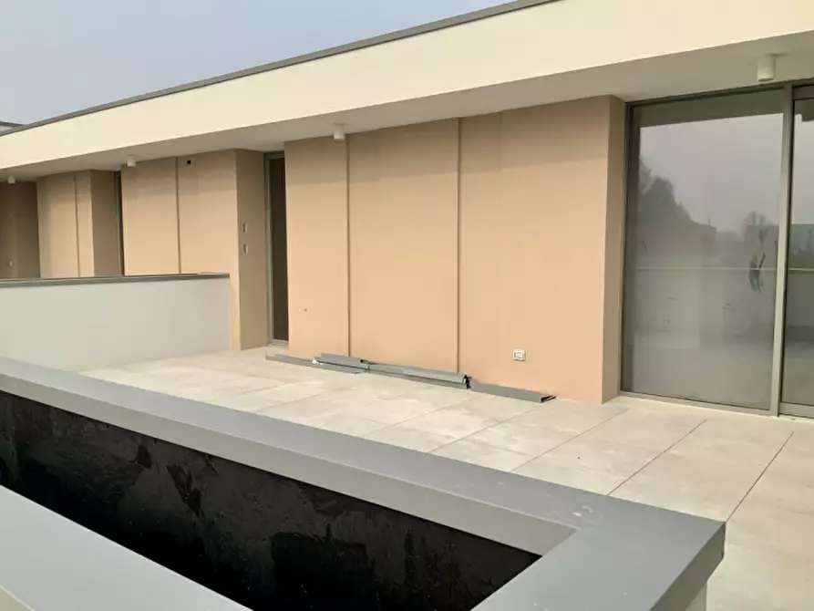 Immagine 5 di Appartamento in vendita  in Via Serato a San Martino Di Lupari