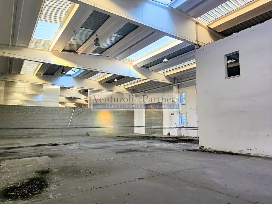 Immagine 4 di Capannone industriale in vendita  in via brescia a Castenedolo