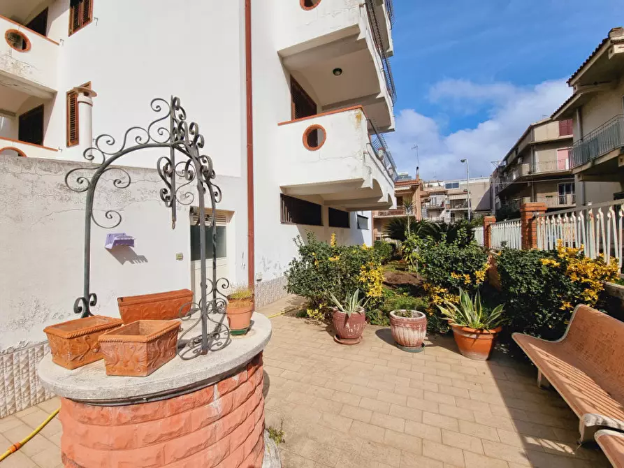 Immagine 10 di Villa in vendita  in via operai a Pace Del Mela