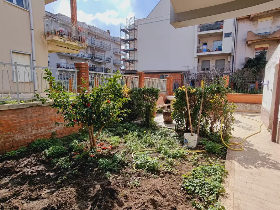 Immagine 11 di Villa in vendita  in via operai a Pace Del Mela