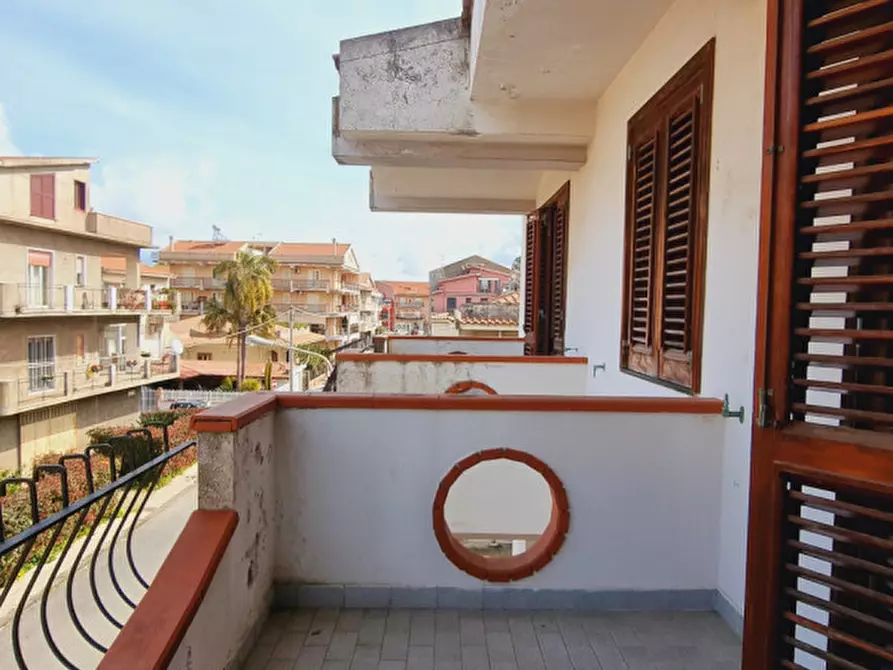 Immagine 39 di Villa in vendita  in via operai a Pace Del Mela