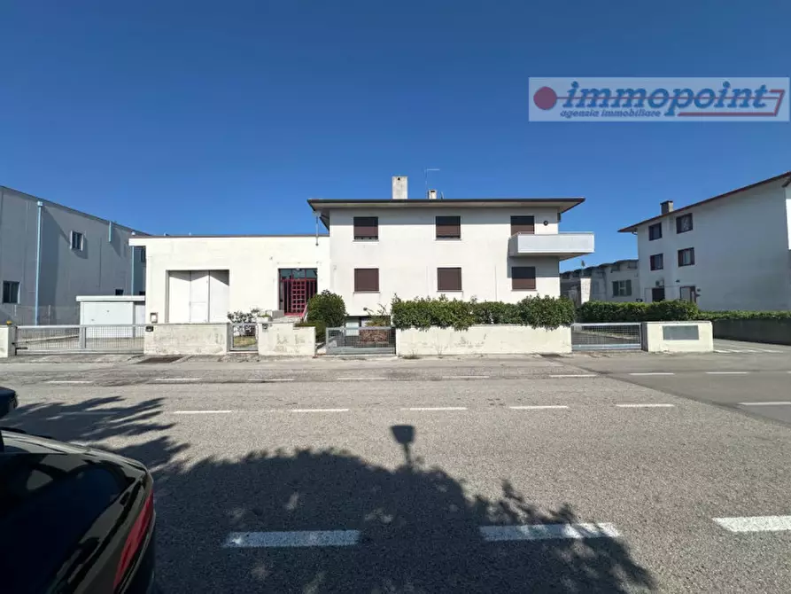 Immagine 2 di Capannone industriale in vendita  in Via Monte Verena, 60 a Cassola
