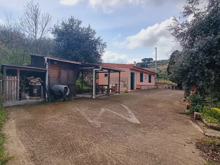 Immagine 13 di Casa indipendente in vendita  in contrada filippone a San Pier Niceto