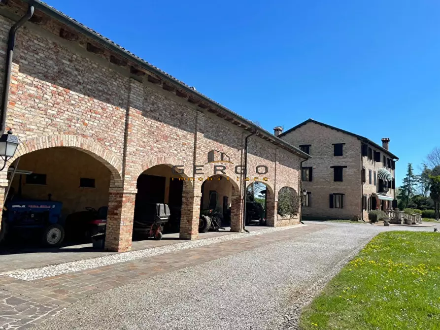 Immagine 2 di Villa in vendita  in Via Lorenzaga a Motta Di Livenza