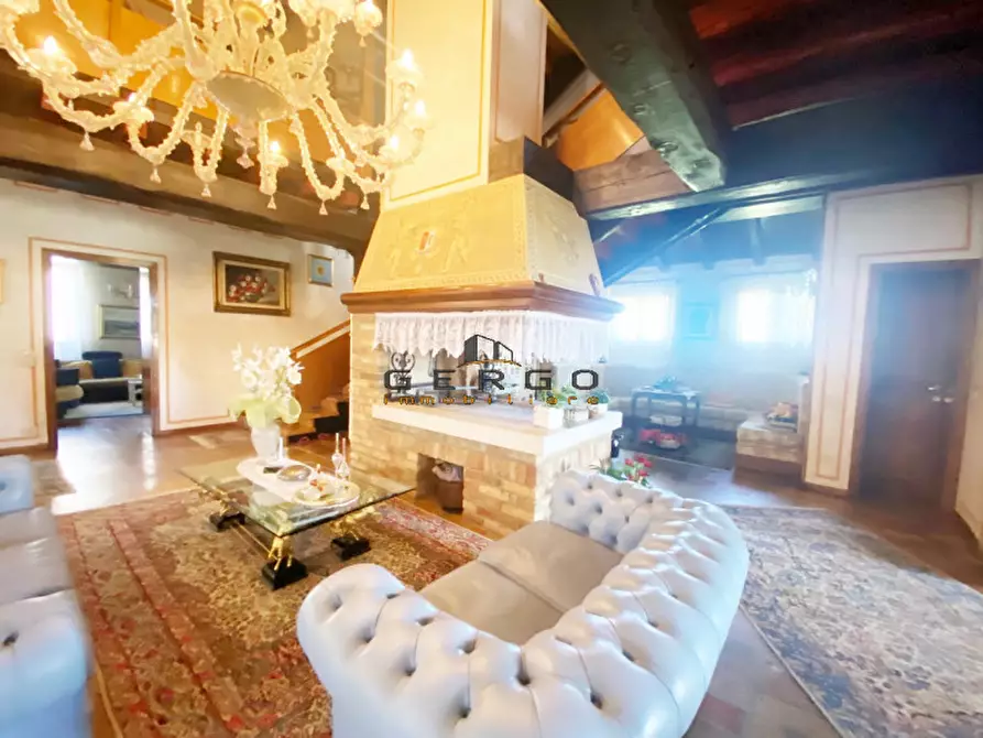 Immagine 11 di Villa in vendita  in Via Lorenzaga a Motta Di Livenza