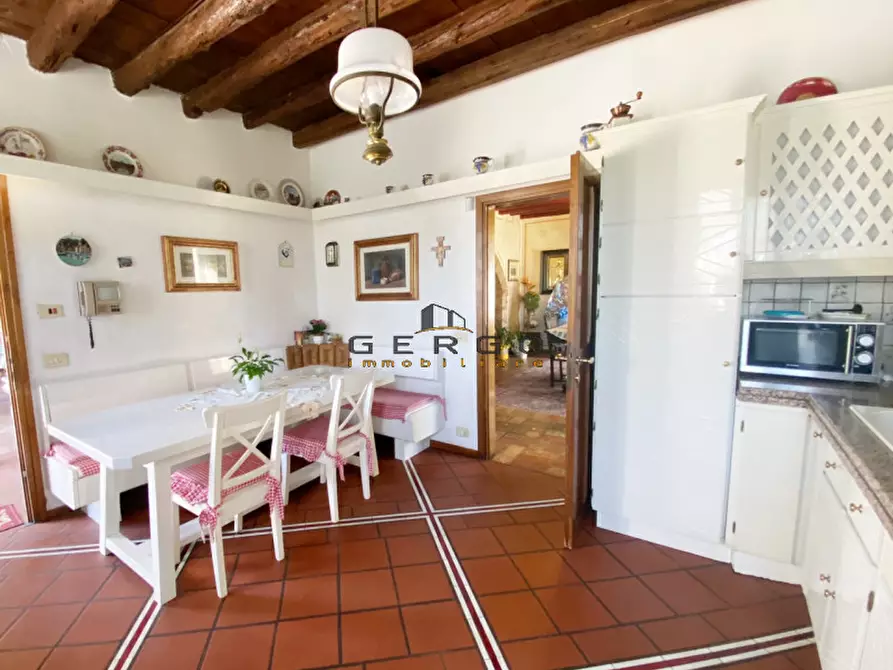 Immagine 14 di Villa in vendita  in Via Lorenzaga a Motta Di Livenza