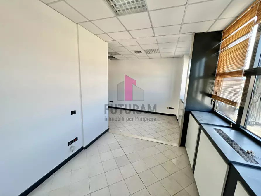 Immagine 20 di Ufficio in affitto  in Via Balestra a Bassano Del Grappa