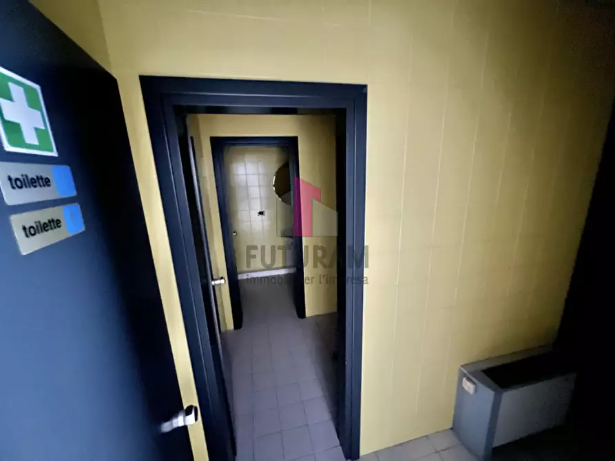 Immagine 25 di Ufficio in affitto  in Via Balestra a Bassano Del Grappa