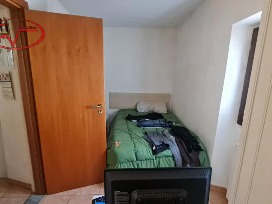 Immagine 10 di Appartamento in vendita  in centro a Terranuova Bracciolini