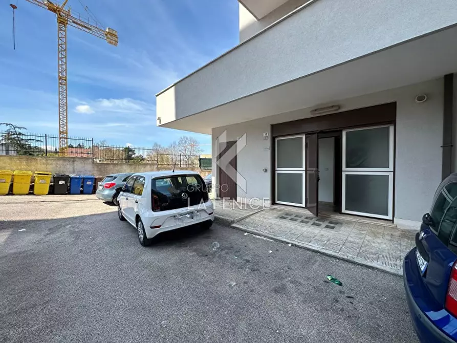 Immagine 2 di Magazzino in affitto  in Via dello Stadio a Martina Franca