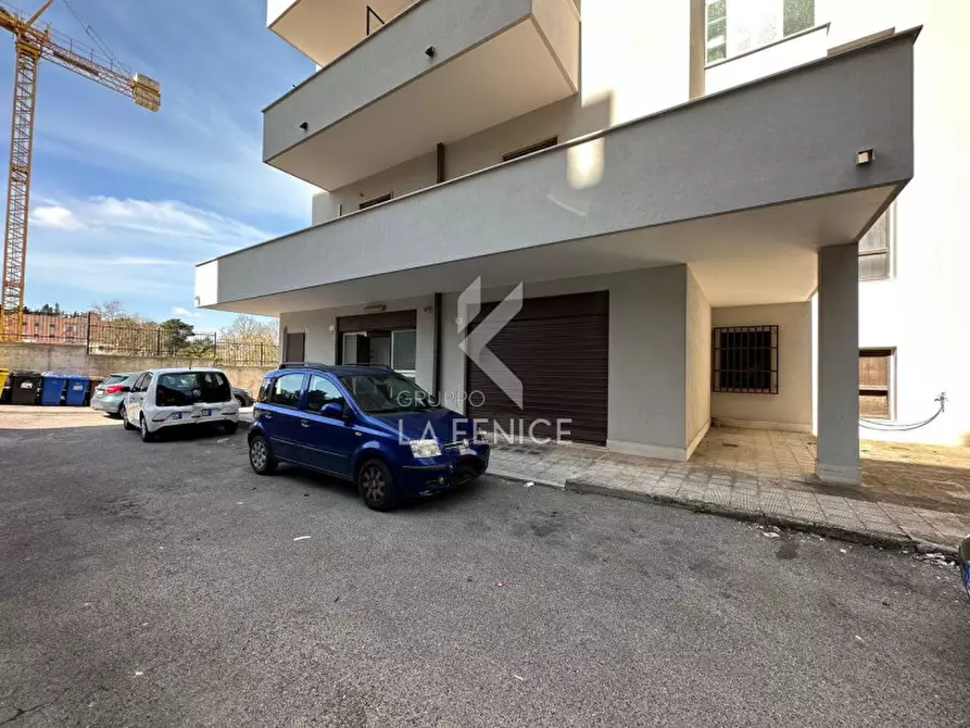 Immagine 6 di Magazzino in affitto  in Via dello Stadio a Martina Franca