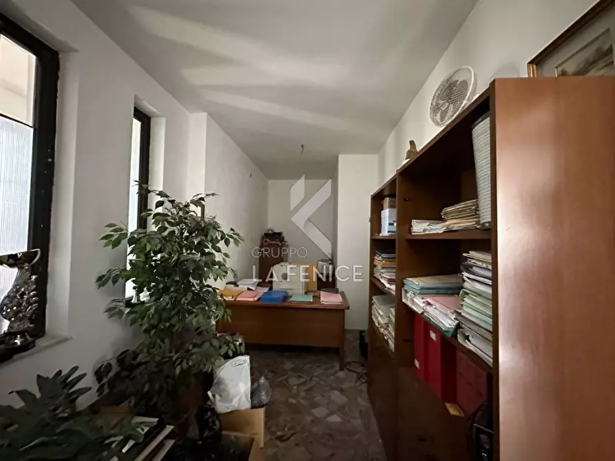 Immagine 8 di Magazzino in affitto  in Via dello Stadio a Martina Franca