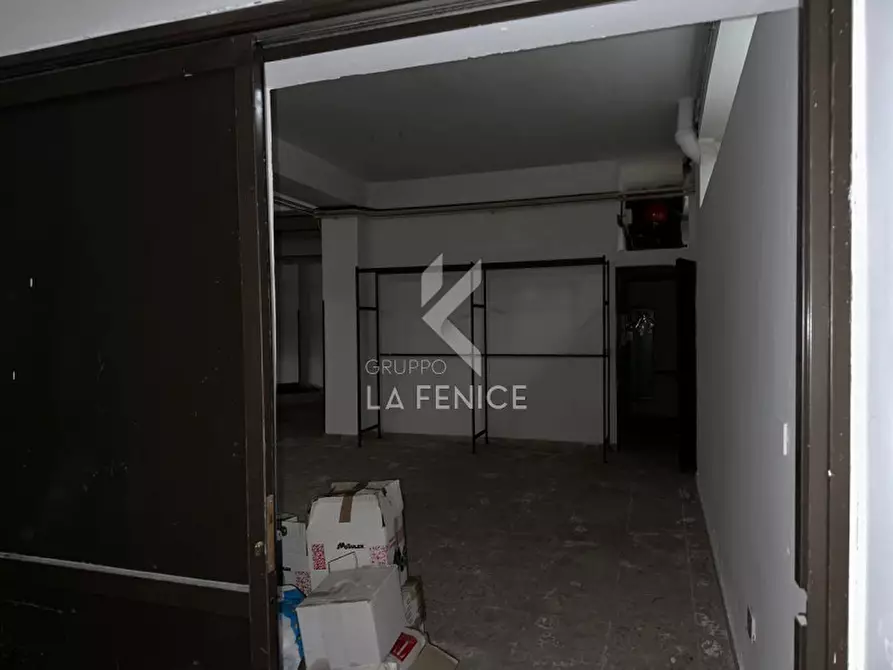 Immagine 26 di Magazzino in affitto  in Via dello Stadio a Martina Franca