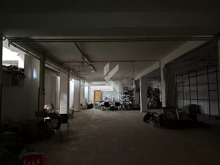 Immagine 33 di Magazzino in affitto  in Via dello Stadio a Martina Franca