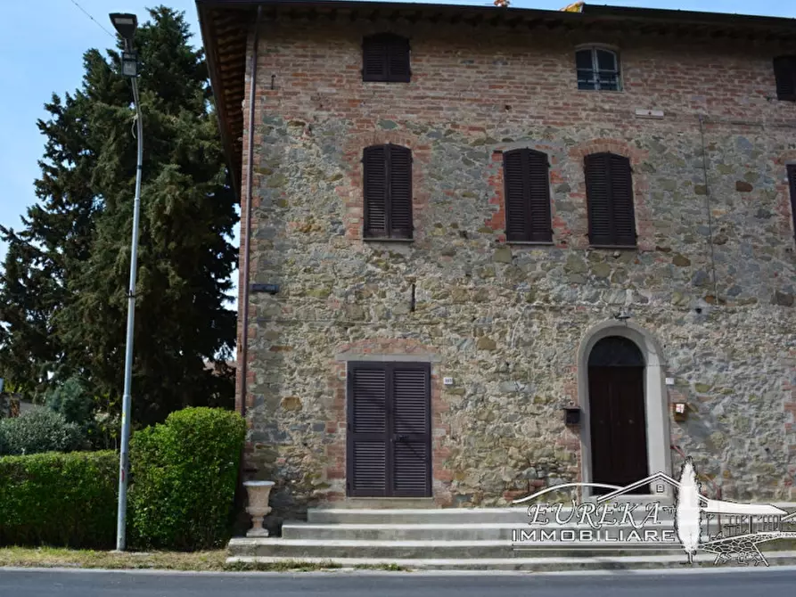 Immagine 1 di Villetta a schiera in vendita  in via roma a Castiglione Del Lago