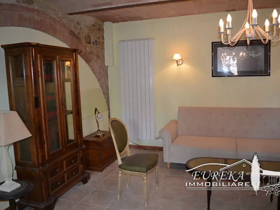 Immagine 25 di Villetta a schiera in vendita  in via roma a Castiglione Del Lago