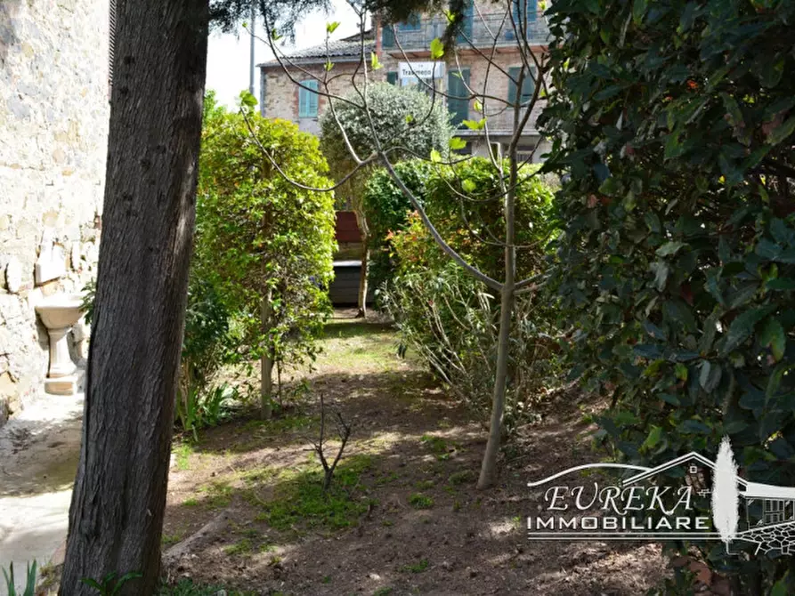 Immagine 29 di Villetta a schiera in vendita  in via roma a Castiglione Del Lago