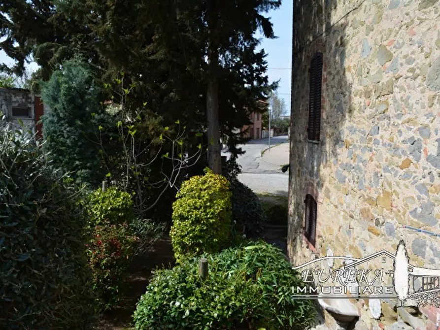 Immagine 30 di Villetta a schiera in vendita  in via roma a Castiglione Del Lago