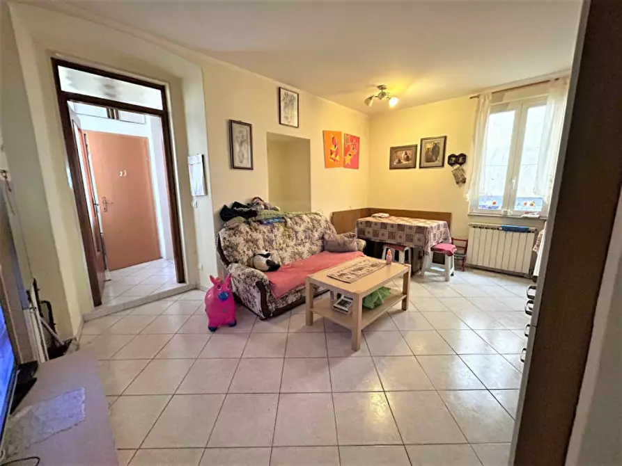 Immagine 1 di Appartamento in vendita  in Via Madonnina a Trieste
