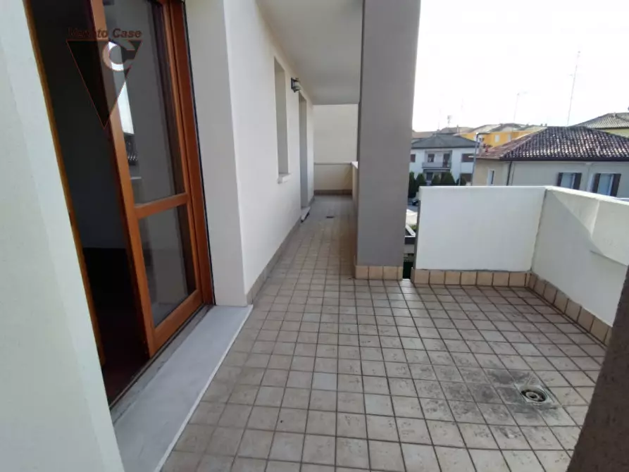 Immagine 6 di Appartamento in vendita  a Padova