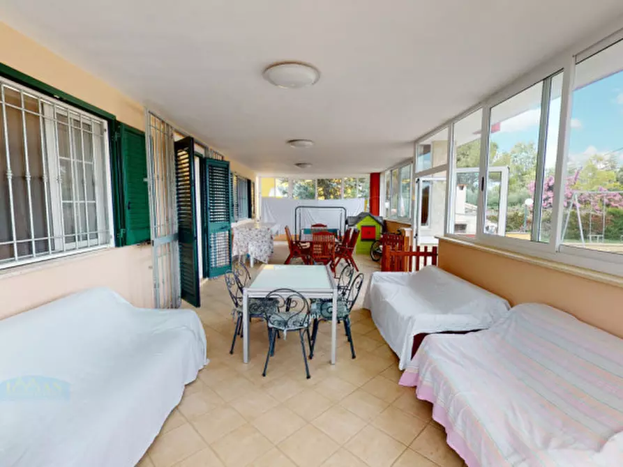 Immagine 11 di Villa in vendita  in Contrada San Giovanni a Ceglie Messapico
