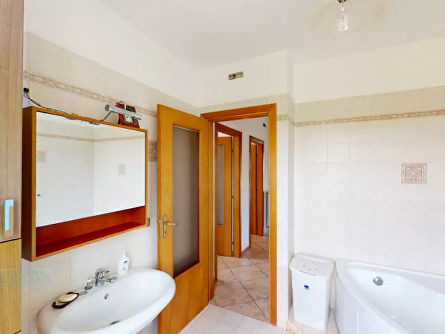 Immagine 25 di Villa in vendita  in Contrada San Giovanni a Ceglie Messapico