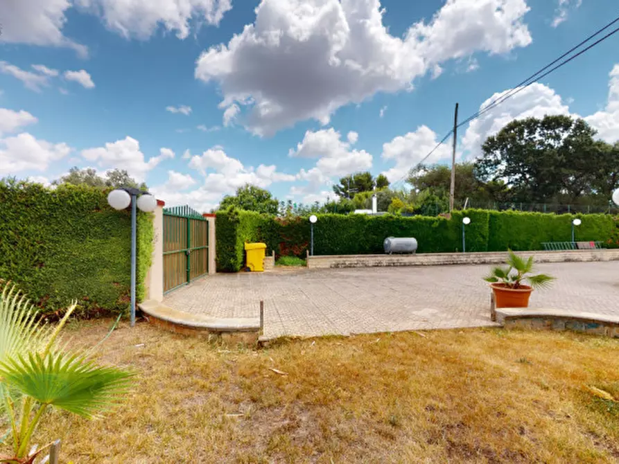 Immagine 43 di Villa in vendita  in Contrada San Giovanni a Ceglie Messapico