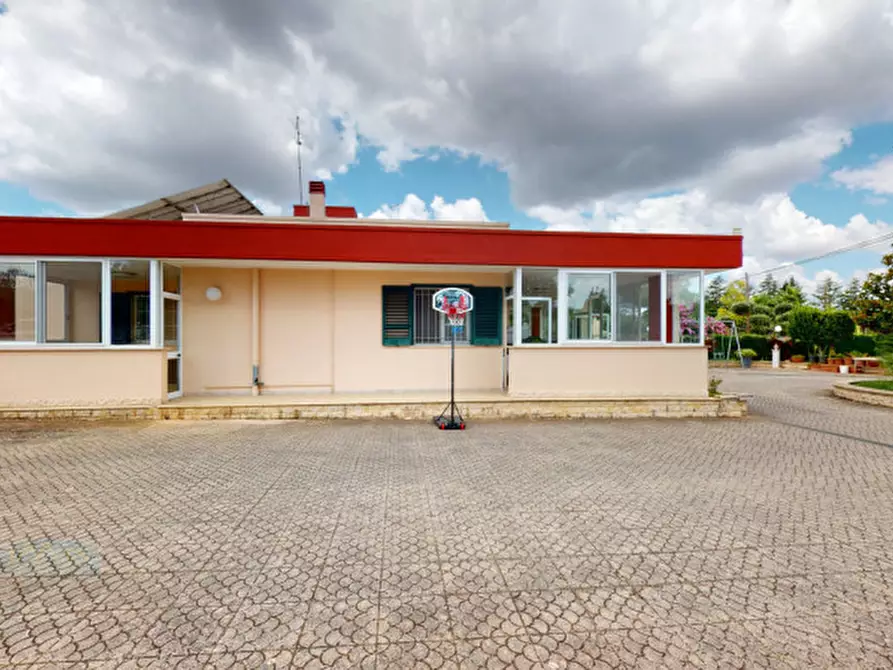 Immagine 44 di Villa in vendita  in Contrada San Giovanni a Ceglie Messapico