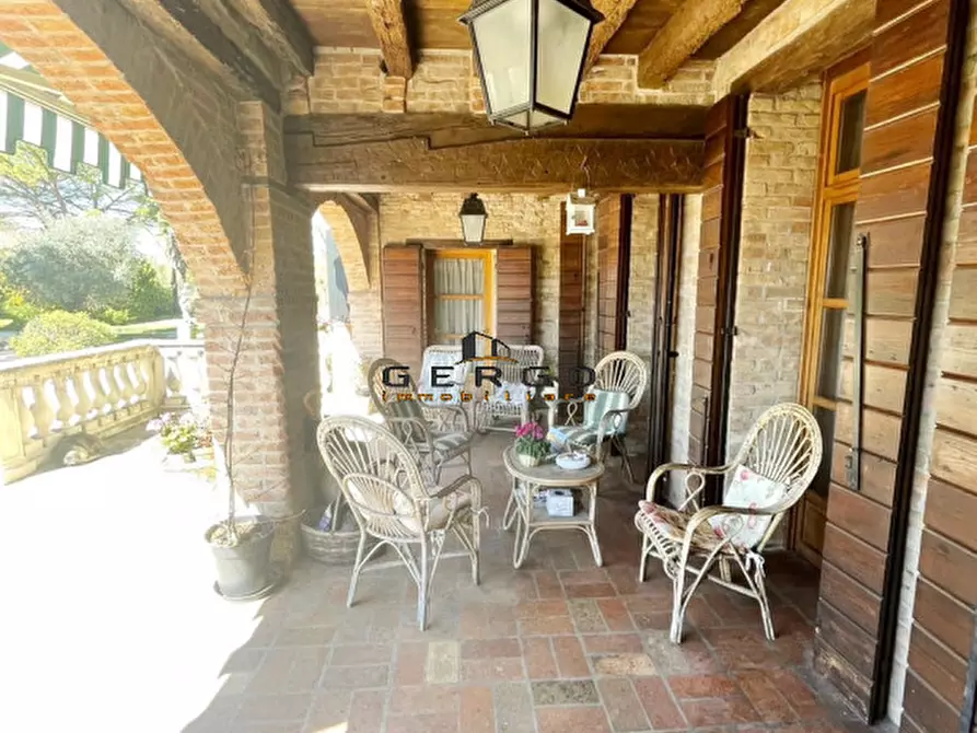 Immagine 14 di Villa in vendita  in Via Cornarotta a Treviso