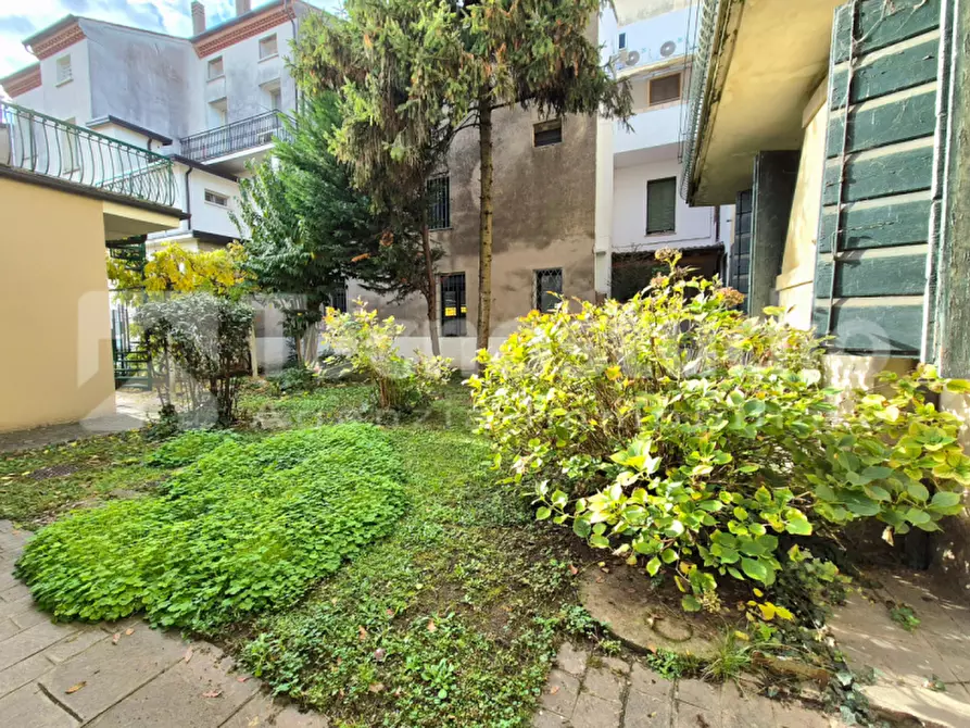 Immagine 9 di Palazzo in vendita  in via cardo a Cologna Veneta