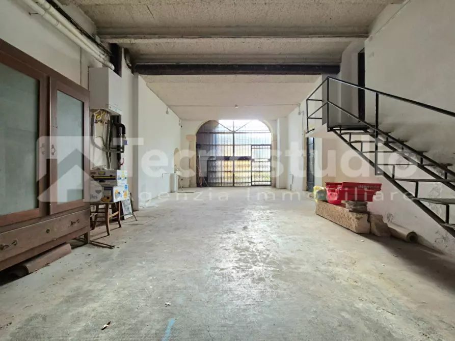 Immagine 11 di Palazzo in vendita  in via cardo a Cologna Veneta