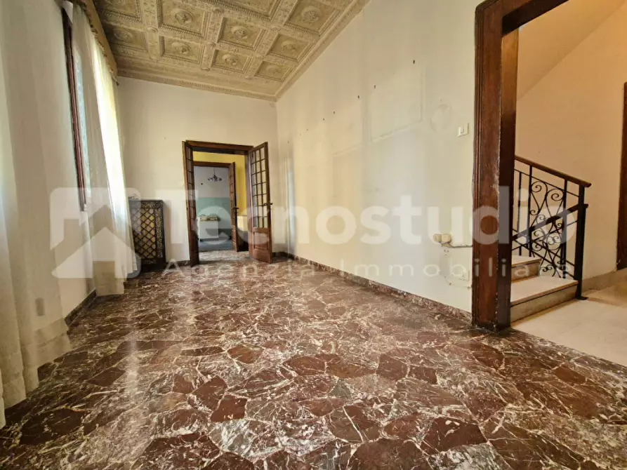 Immagine 13 di Palazzo in vendita  in via cardo a Cologna Veneta