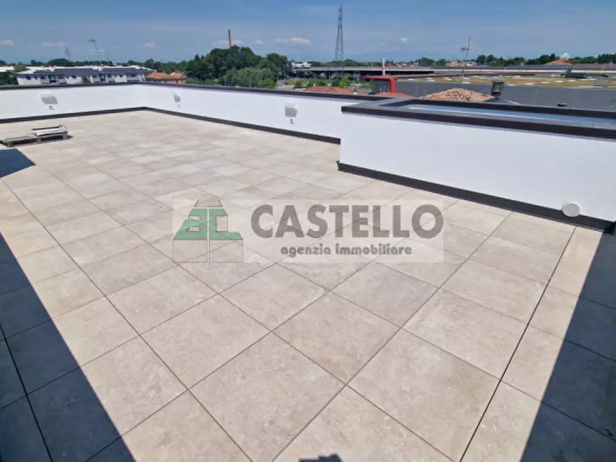 Immagine 3 di Appartamento in vendita  in elena valmarana a Padova