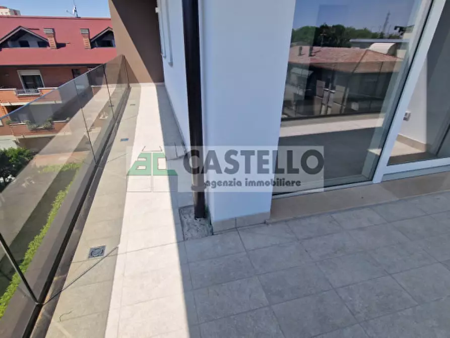 Immagine 8 di Appartamento in vendita  in elena valmarana a Padova