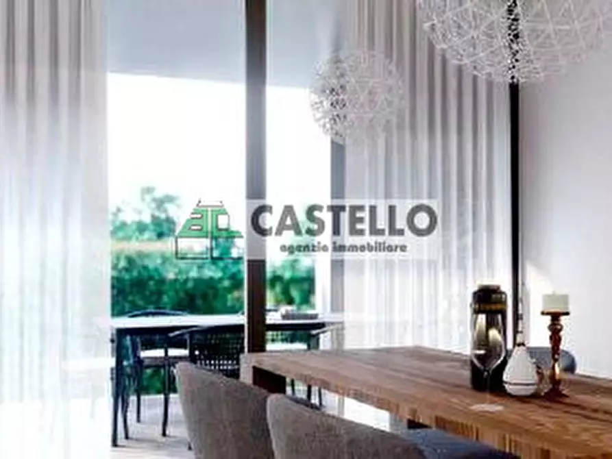 Immagine 42 di Appartamento in vendita  in elena valmarana a Padova