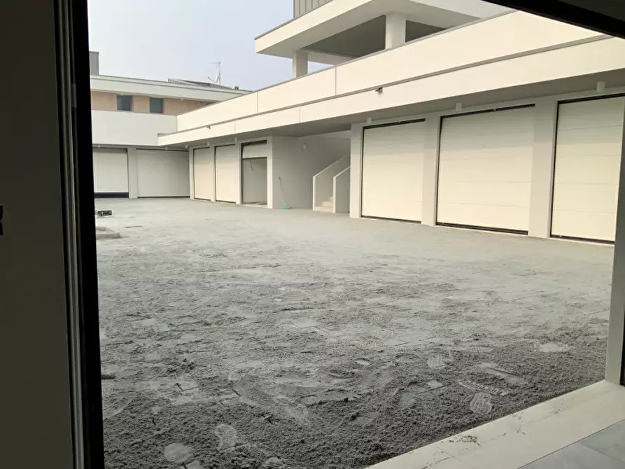 Immagine 28 di Appartamento in vendita  in via Serato a San Martino Di Lupari