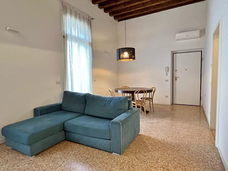 Immagine 2 di Appartamento in affitto  in Contrà Apolloni a Vicenza